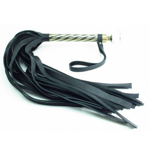 Плеть с широкими хлыстами и металлической ручкой