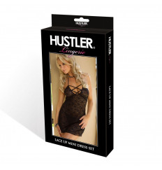 Черная сорочка из кружев с обнаженной спиной