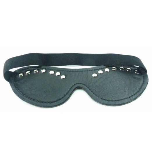 Черная маска с декором