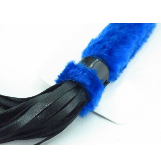 Нежная плеть с синим мехом BDSM Light - 43 см.