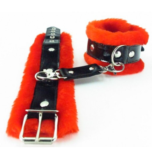 Красные наручники с мехом BDSM Light