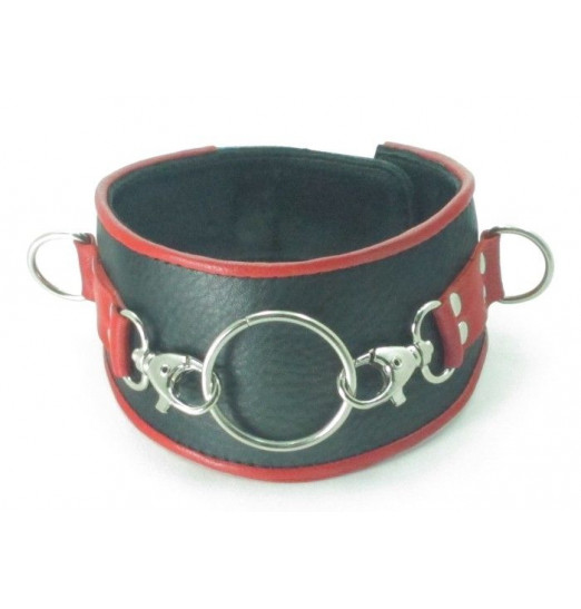 Черный кожаный ошейник с кольцом