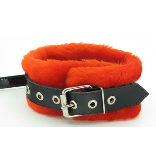 Ошейник с поводком и красным мехом BDSM Light Ошейник с поводком и красным мехом BDSM Light