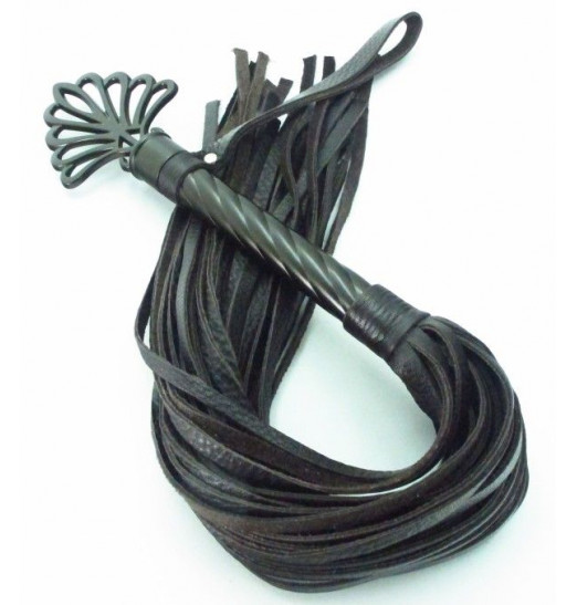 Длинная плеть с рукоятью цвета шоколада - 66 см.