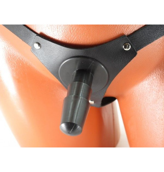 Черные кожаные трусики со штырьком для насадок