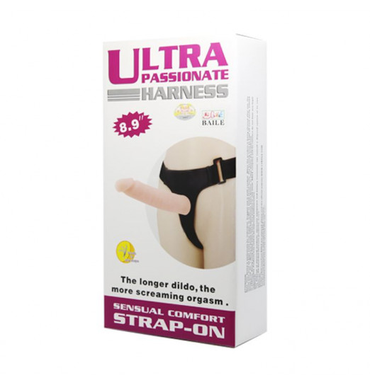 Гибкий фаллоимитатор-реалистик на трусиках Ultra Passionate Harness - 21,5 см.