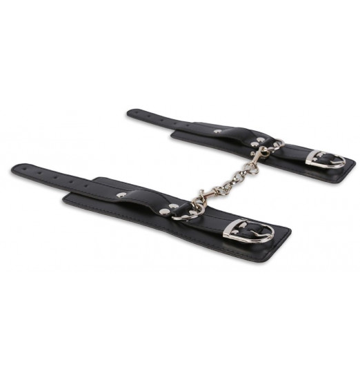 Манжеты с ремешками и карабинами для сцепки