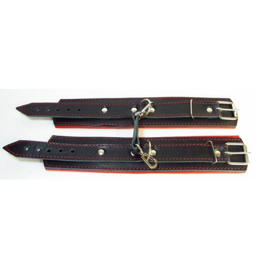 Оковы на руки с красным подкладом