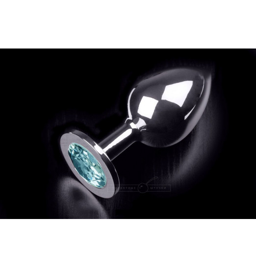 Большая серебристая анальная пробка с круглым кончиком и ярким голубым кристаллом - 9 см.