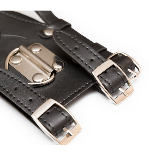 Кляп-шарик с поводком Кляп-шарик с поводком