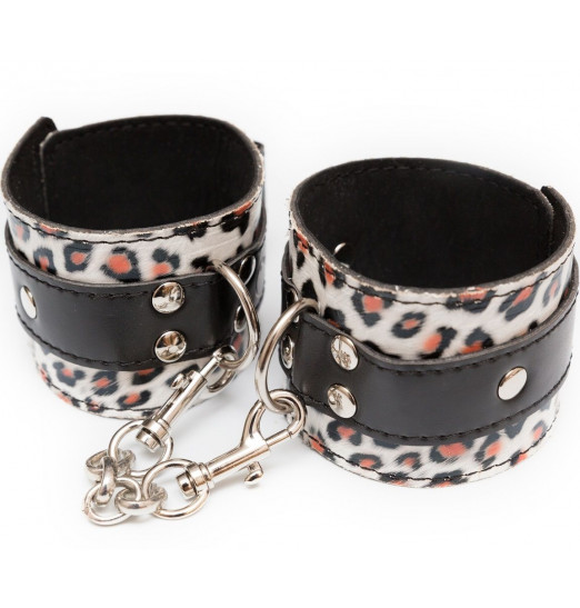 Наручники леопардовой расцветки с карабинами