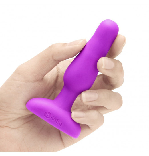 Анальная вибропробка NOVICE REMOTE CONTROL PLUG FUCHSIA - 10,2 см. Анальная вибропробка NOVICE REMOTE CONTROL PLUG FUCHSIA - 10,2 см.