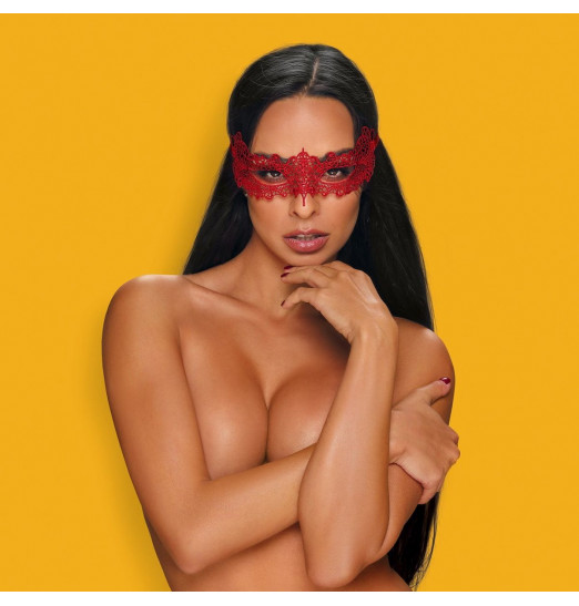 Ажурная маска с чуть приподнятыми краями Ажурная маска с чуть приподнятыми краями