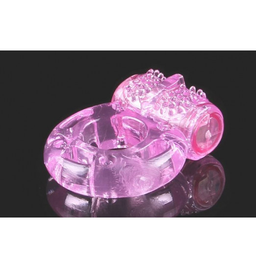 Розовое виброкольцо с рельефом в виде бабочки