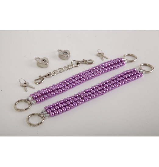 Фиолетовые оковы на ноги из бус