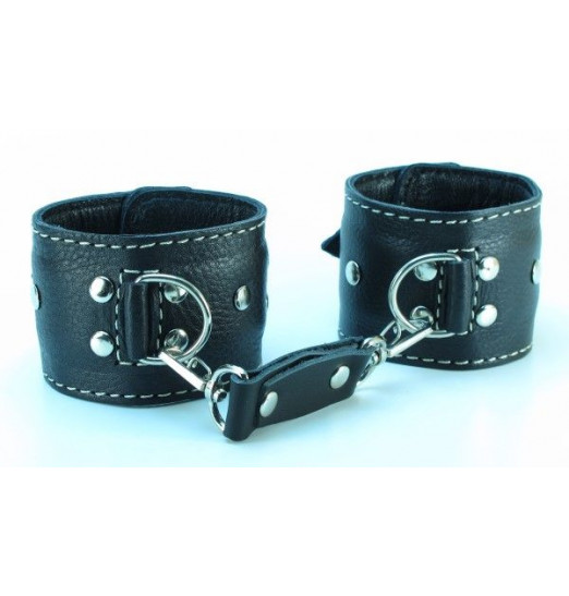 Чёрные кожаные наручники с крупной строчкой Чёрные кожаные наручники с крупной строчкой