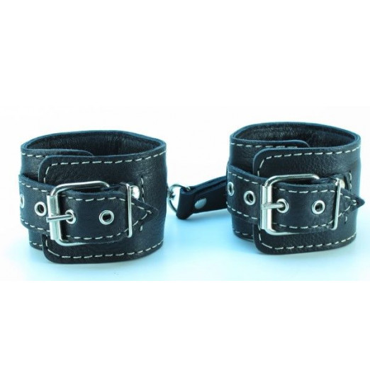 Чёрные кожаные оковы с крупной строчкой Чёрные кожаные оковы с крупной строчкой