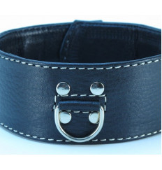 Черный кожаный ошейник с петлёй для поводка