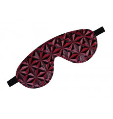 Маска на глаза из материала с 3d-эффектом