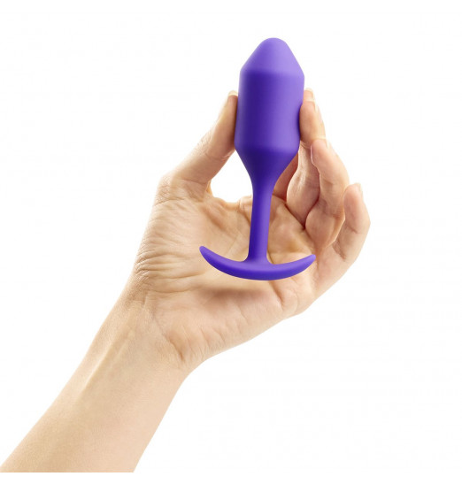 Фиолетовая пробка для ношения B-vibe Snug Plug 2 - 11,4 см. Фиолетовая пробка для ношения B-vibe Snug Plug 2 - 11,4 см.