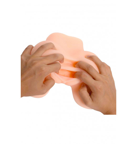 Реалистичный слепок женской попки с двумя тоннелями