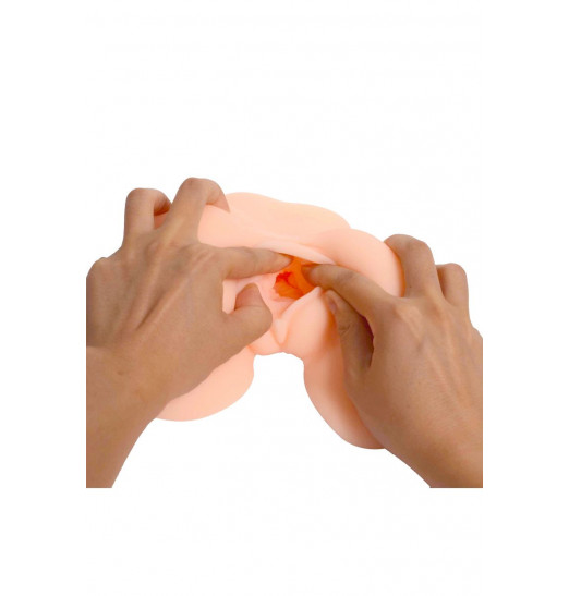 Реалистичный слепок женской попки с двумя тоннелями