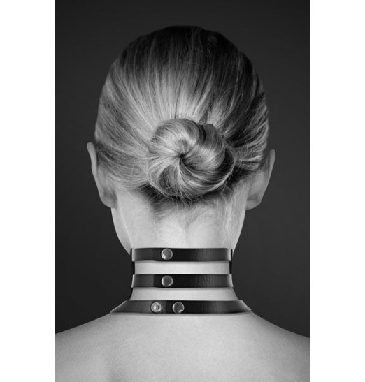 Чёрный тройной чокер с большим кольцом Чёрный тройной чокер с большим кольцом