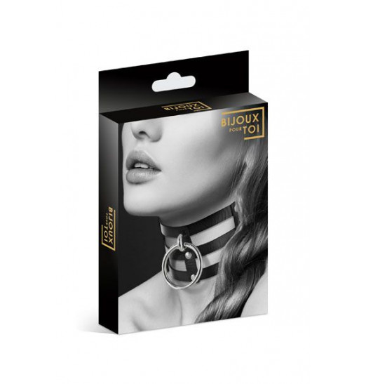 Чёрный тройной чокер с большим кольцом Чёрный тройной чокер с большим кольцом