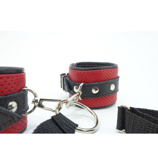 Кожаный БДСМ-набор Кожаный БДСМ-набор