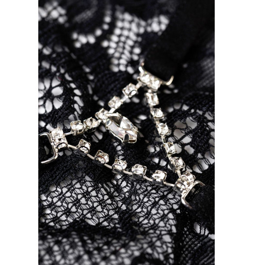 Трусики-стринги Laura с украшением из страз