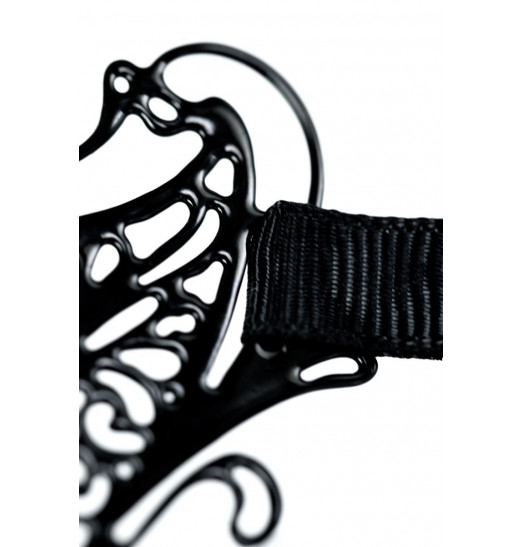 Соблазнительная черная маска Theatre